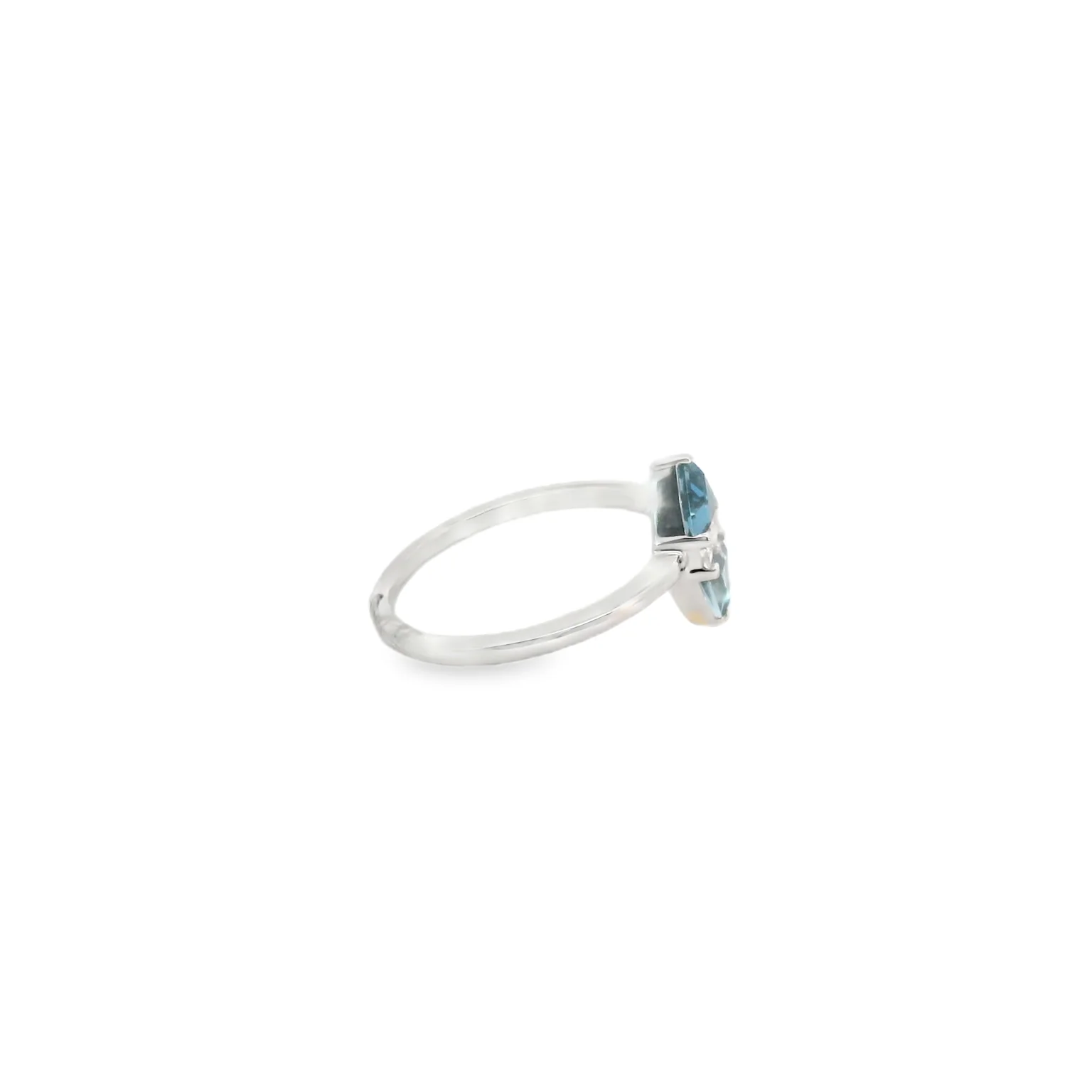 Blue Topaz Ring - Image 4