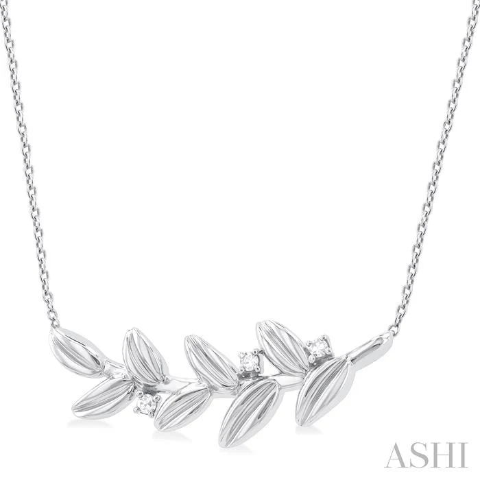 Diamond Leaf Pendant - Image 2