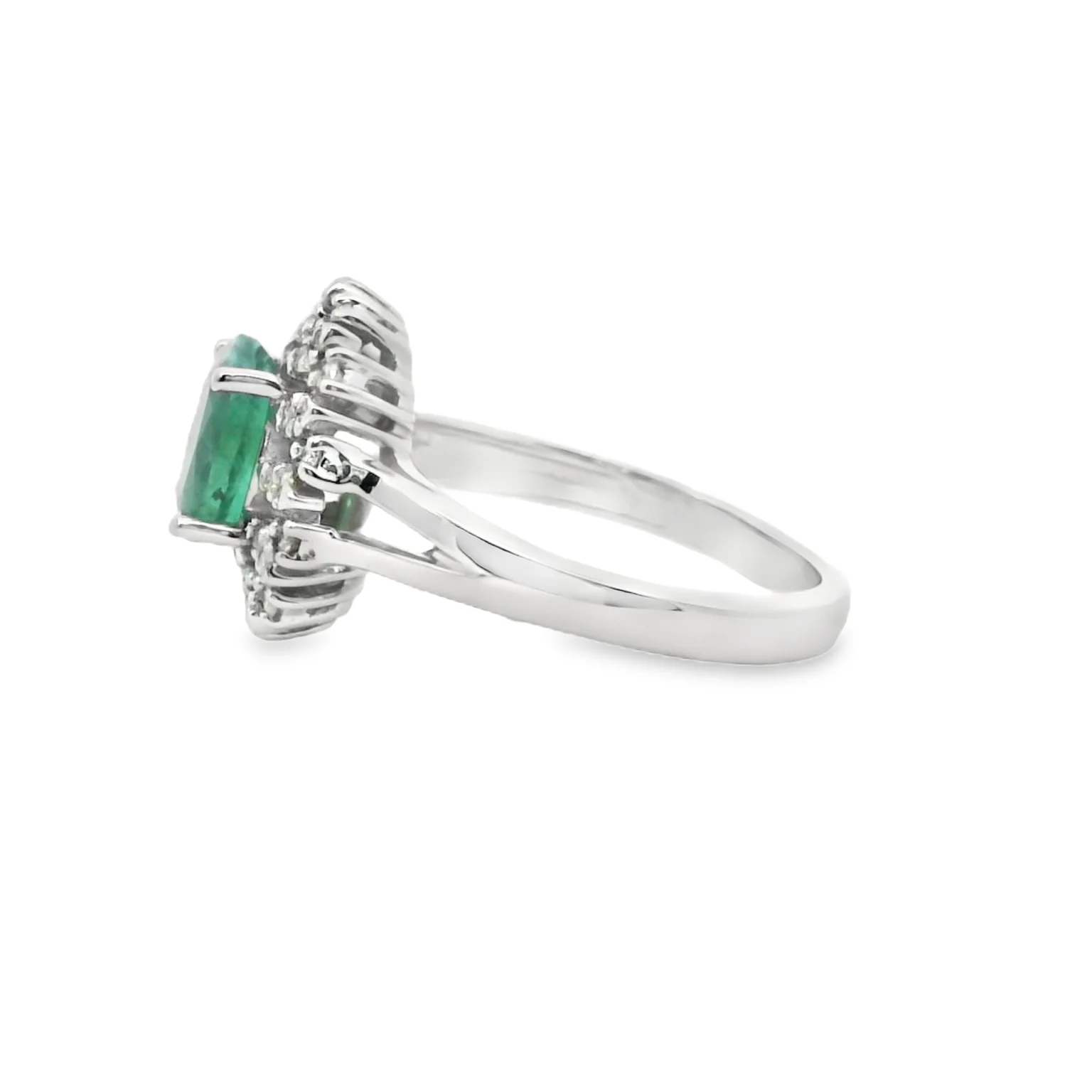 Emerald and Diamond Ring - Image 2