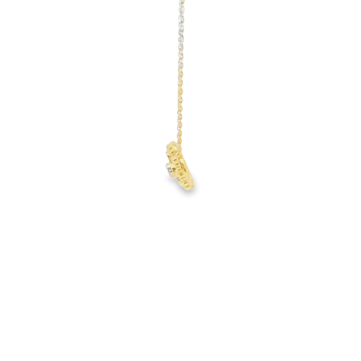 Fluted Clover Diamond Pendant - Image 2