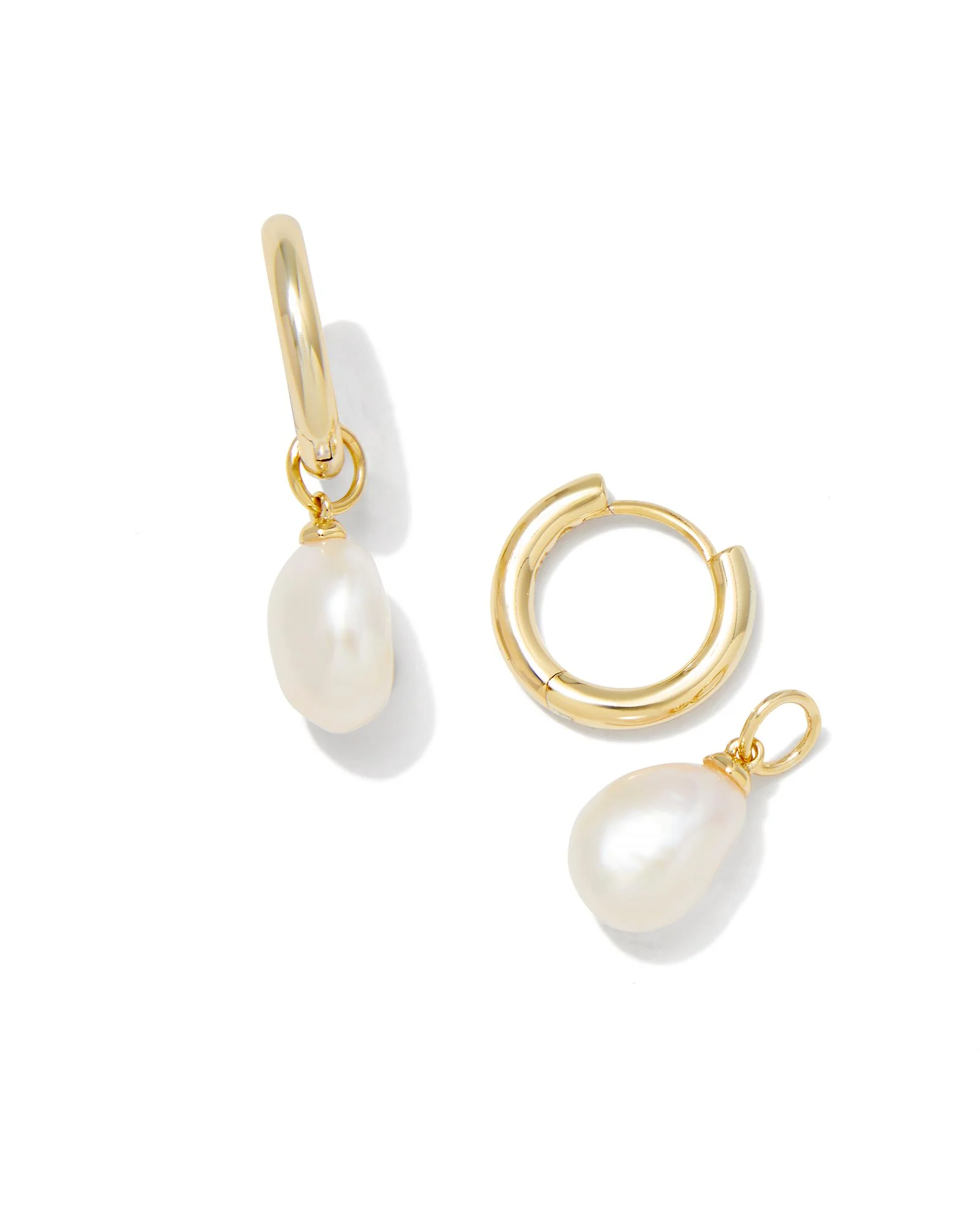 Kendra Scott Willa Pearl Huggies - Image 2