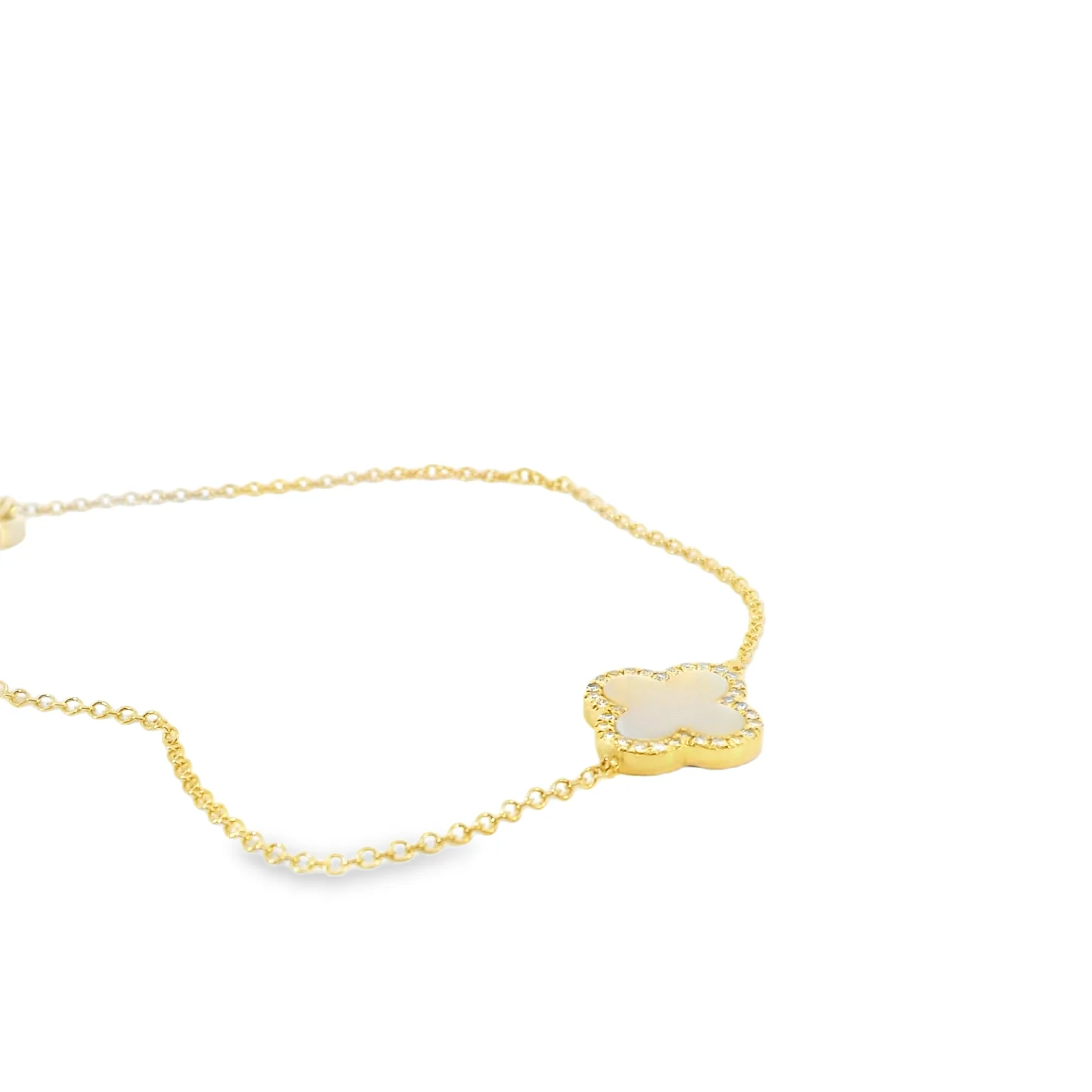 Mother of Pearl Clover Bracelet - Image 4
