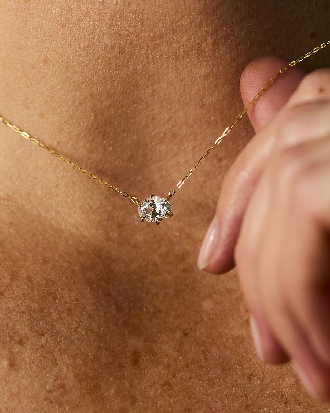 Oval Diamond Pendant - Image 6