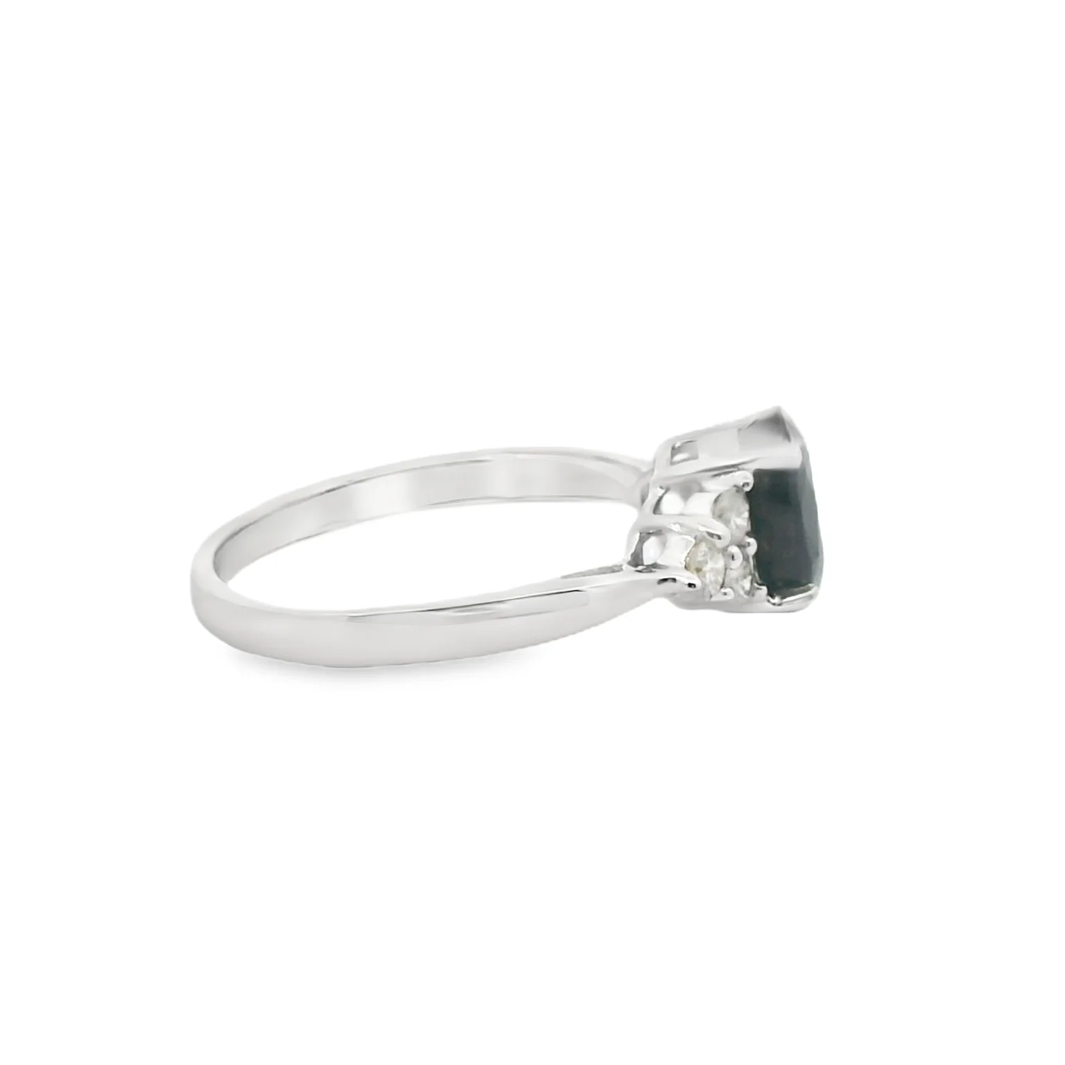 Sapphire and Diamond Ring - Image 4